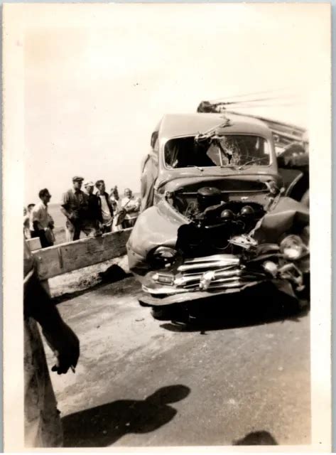 VINTAGE 1950S CAR Crash Accident Head On Collision Photo #1 £26.72 ...