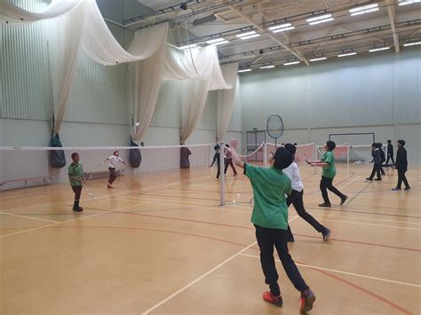 Herschel Grammar on Twitter: "Year 7 Badminton trials in full swing this afternoon!"