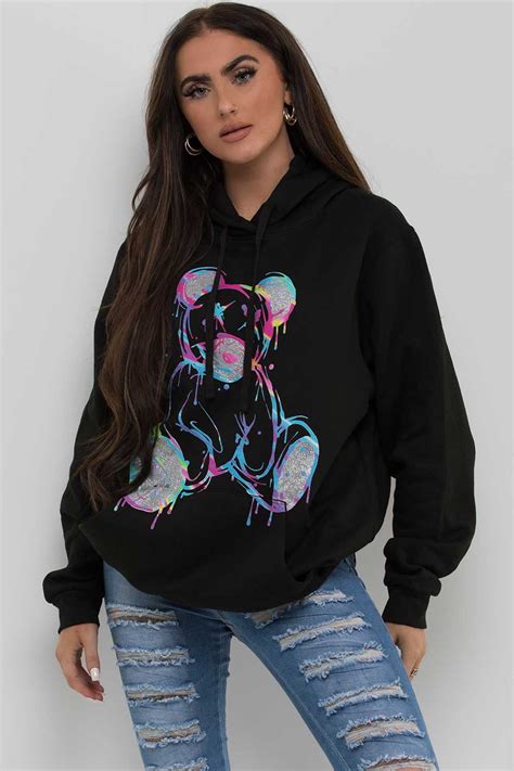 Women's Black Oversized Hoodie With Teddy Bear Graphic Print – Styledup ...