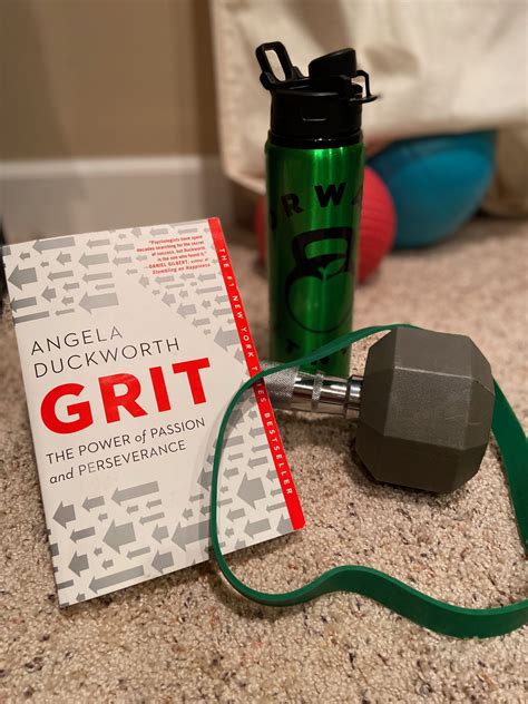 Book Review: Grit by Angela Duckworth – Forward Fitness