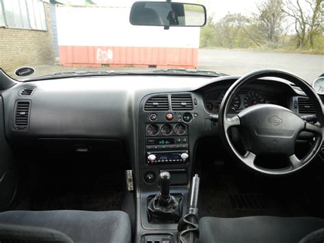 R33 Skyline Interior - Cars One Love