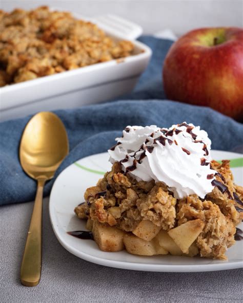 Apple Crumble Recipe with Oats (Vegan)