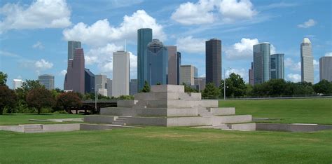 File:Houston Police Department memorial.jpg - Wikimedia Commons