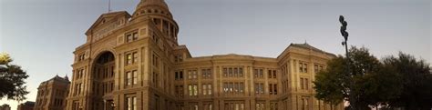 Texas Capitol – Austin, TX – Wander with Bri