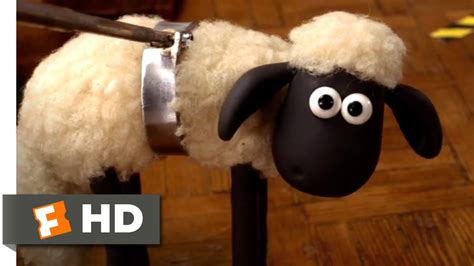 Shaun the Sheep Movie - Lunch Problems | Fandango Family - YouTube