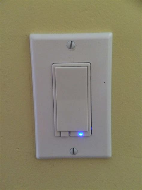 lighting - What different types of remotely controlled light switches exist? - Home Improvement ...