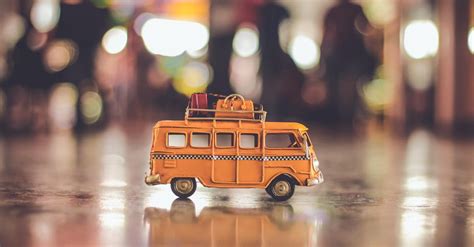 Selective Focus Photography of Yellow School Bus Scale Model · Free Stock Photo
