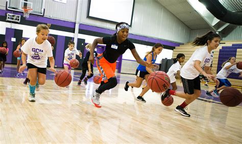 Little hoopsters bring smiles to Lil Lopes basketball camp - GCU Today