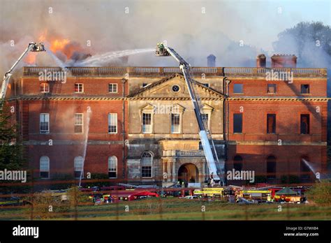 Clandon Park fire Stock Photo: 108134296 - Alamy