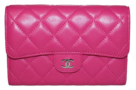 Authentic Chanel Pink Quilted Lambskin Leather Classic Flap Wallet – Paris Station Shop