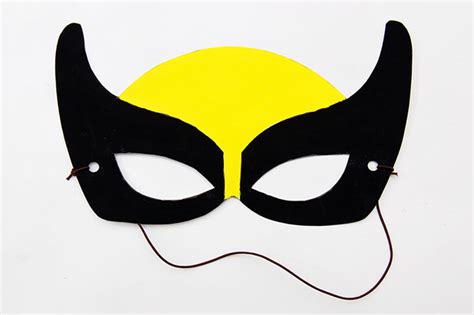 Superhero Masks | Kids' Crafts | Fun Craft Ideas | FirstPalette.com