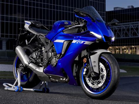 Le nuove Supersport Yamaha YZF-R1 e YZF-R1M 2020 - Il Sole 24 ORE