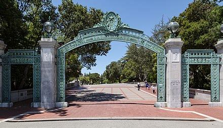 University of California, Berkeley - Wikipedia