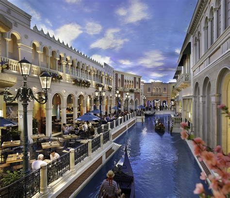 Discover exclusive experiences at Grand Canal Shoppes at The Venetian ...