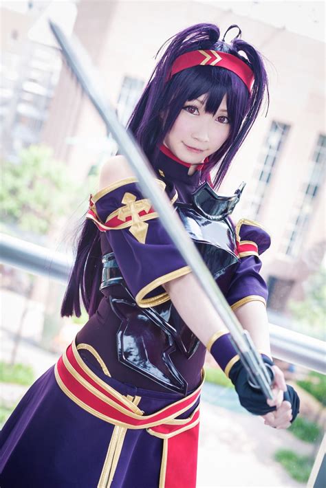 yuuki konno cosplay | Tumblr | Sword art online cosplay, Asian cosplay ...