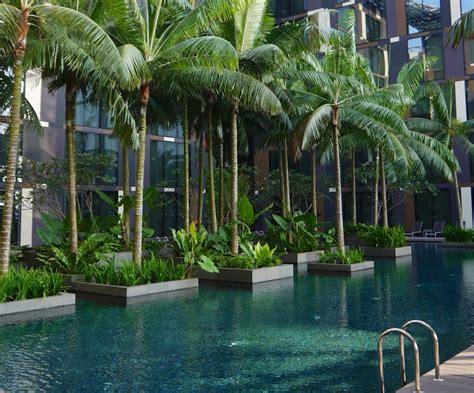 Crowne Plaza Changi Singapore Airport Hotel quick stay review