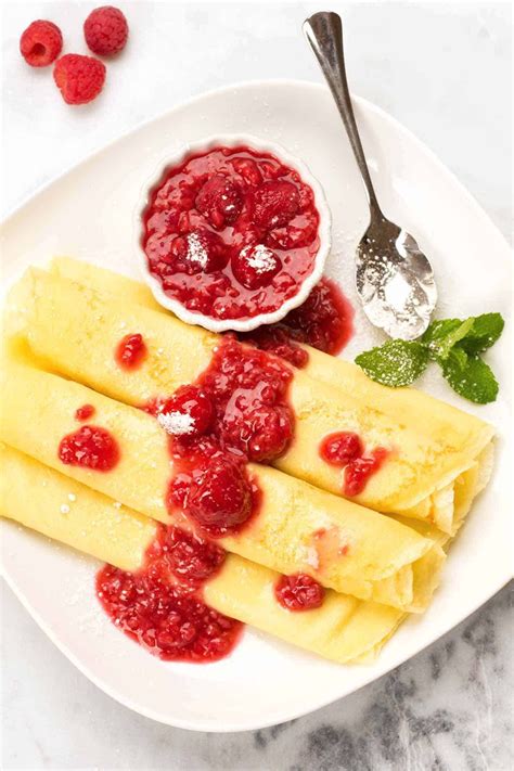 Hungarian Crêpes: Palacsinta | Recipe | Hungarian recipes, Recipes, Food