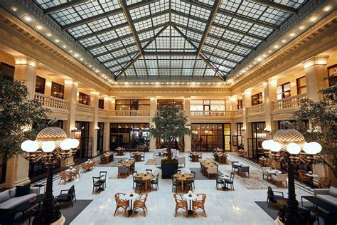 Atrium at The Exchange - Restaurant in in Chicago, IL | The Vendry