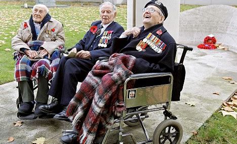 The last of the many: Three surviving British WWI veterans remember the millions who fell ...