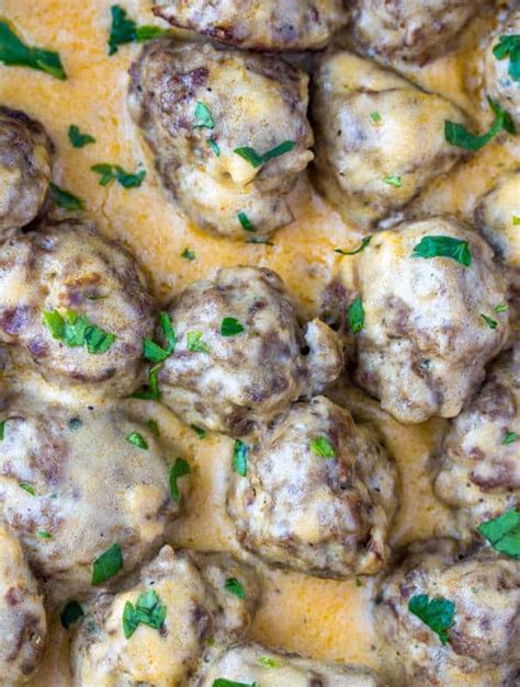 Swedish Meatball Recipe {A Hearty Delicious Weeknight Meal}
