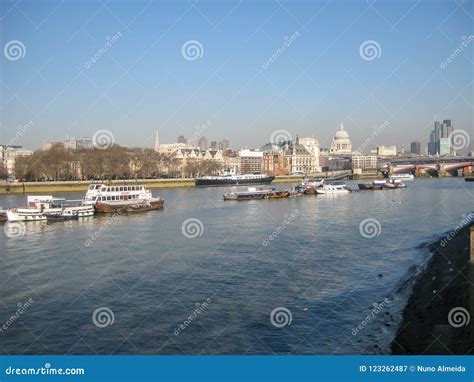 View of the Banks of the River Thames, in London, UK Editorial ...