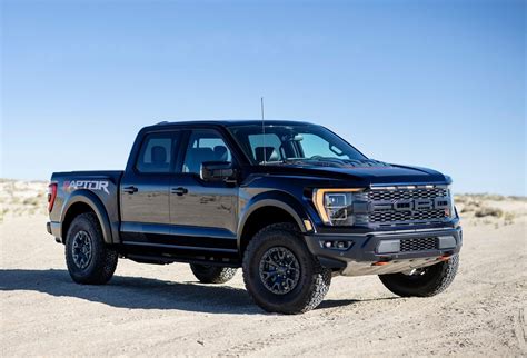 Ford revela picape F-150 Raptor R com V8 de 710 cv