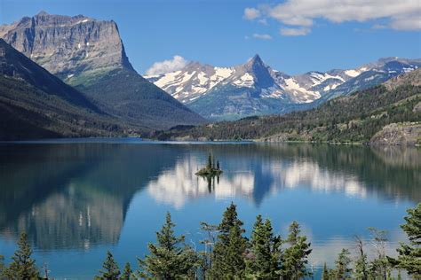 12 Best National & State Parks in Montana (with Map & Photos) - Touropia