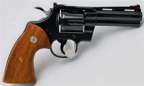 Colt Python 4” Blue 1st Gen. 1988 - 1 ein, Inc