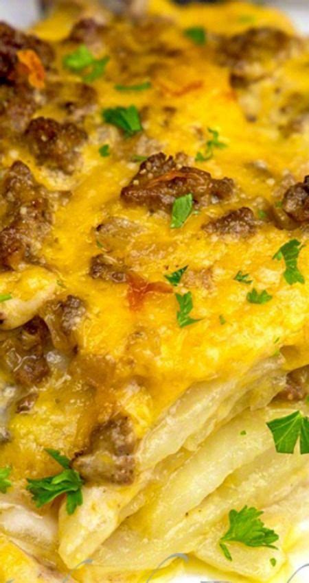 Cheesy Beef & Potatoes Casserole Recipe ~ Flavorful ground beef with ...