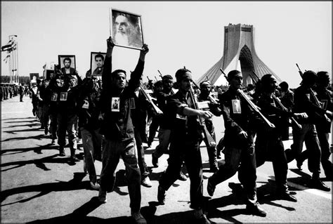 Alfred Yaghobzadeh Photography | Iran's 1979 Islamic Revolution ...