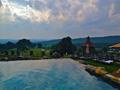 Grand Cascades Lodge: A Rustic Retreat Of The Kittatinny Mountains ...