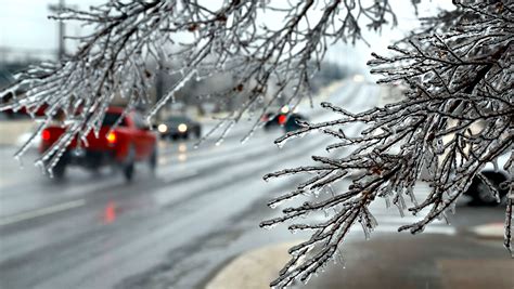 Live coverage: Oklahoma severe weather updates, closings