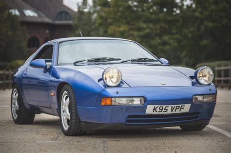 1992 Porsche 928 GTS in Cobalt Blue Is the Simple Color of Sports ...