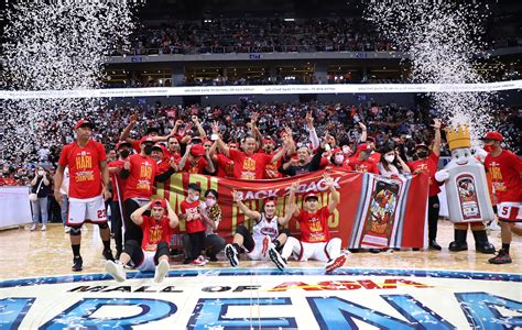 Ginebra leaves Governors’ Cup script untouched, shuts down Meralco to ...