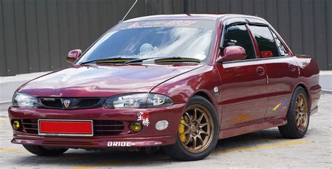 Proton Wira 2001 Cars Review: Price List, Full Specifications, Images, Videos | CarsGuide