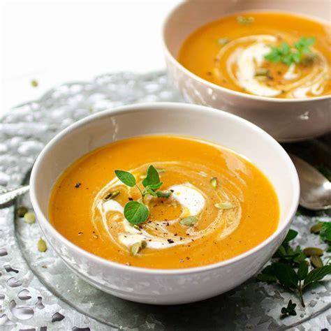 Quick and Easy Butternut Squash and Apple Soup - The Well Fed Yogi