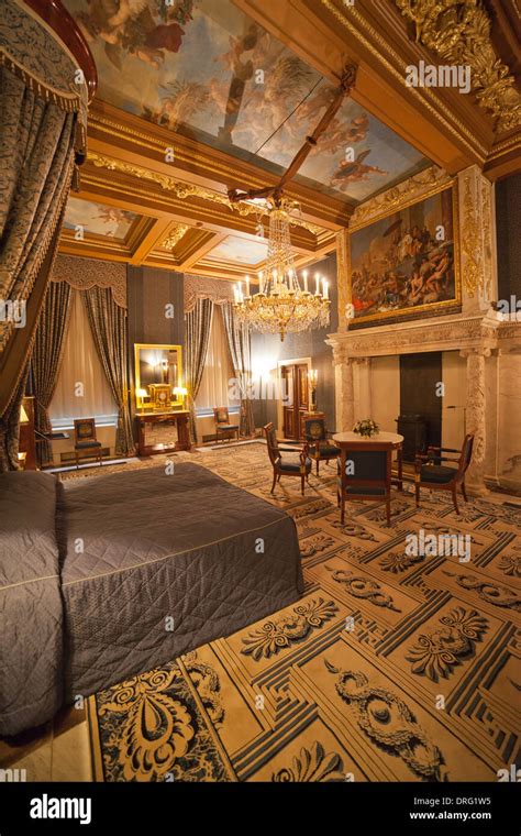 Royal palace of amsterdam bedroom hi-res stock photography and images ...
