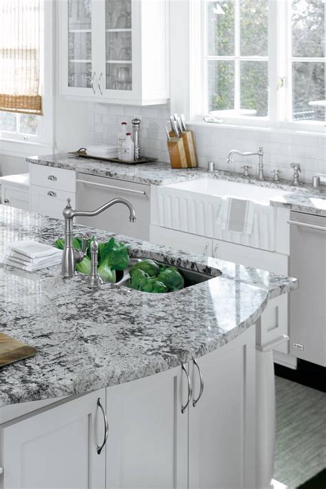 Granite Countertops Colors / Top 5 Granite Countertop Colors for Trendy Kitchens in ... - This ...