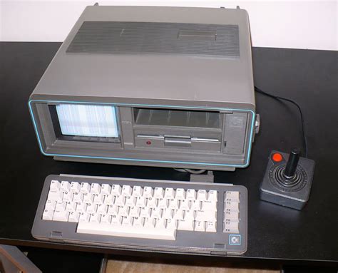 05 - Commodore SX-64 Executive Computer (1984) | armchairarc… | Flickr