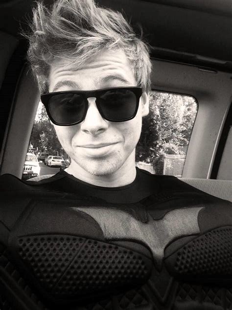 Luke Hemmings #selfie instagram | AllSongs