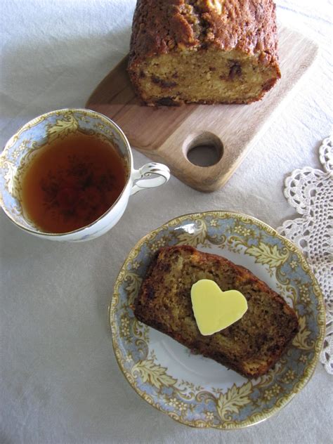 my button cake: earl grey tea cake