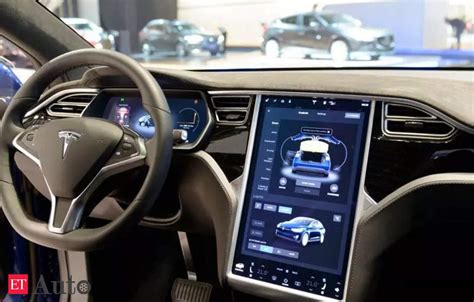 Tesla Self-driving: Tesla recalls 'self driving' feature that lets cars roll through stop signs ...