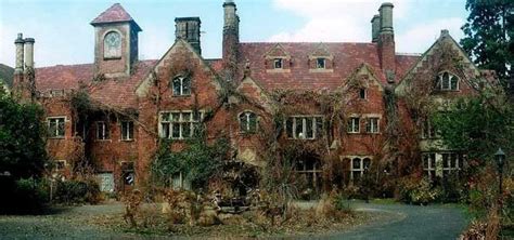 Site of Stephen King's Rose Red Mansion – Thornewood Castle