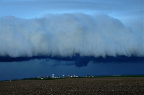 Cliff Mass Weather and Climate Blog: Severe Thunderstorm and Funnel ...