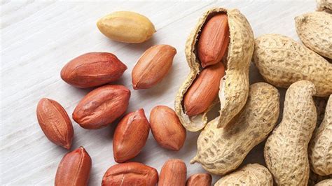 Eat Peanuts: You May Live Longer | Everyday Health