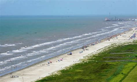 Galveston hotels to book for spring break, from budget-friendly to resort-style