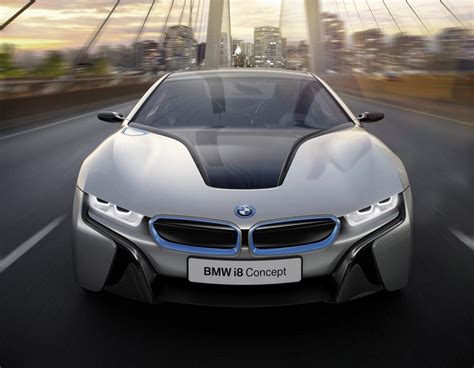 BMW i8 concept does 78 mpg and accelerates from 0 to 60 mph in less than five seconds