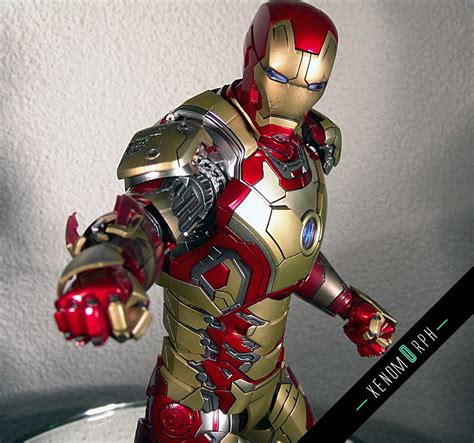 Hot Toys Iron Man 3 - Mark 42 XLIII 1/6 MMS197-D02 - video and photo review