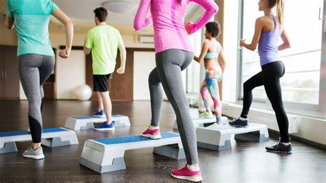 Step Aerobics Benefits And Beginner Exercises To Get You Started - GoodRx