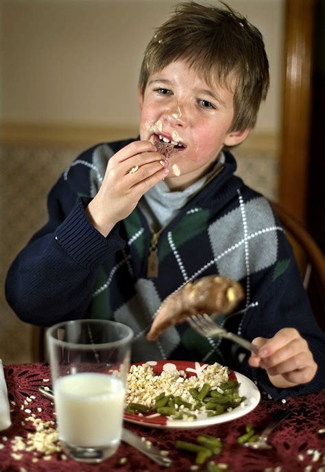 Table Manners 101: Do's and Don'ts for Kids - pennlive.com